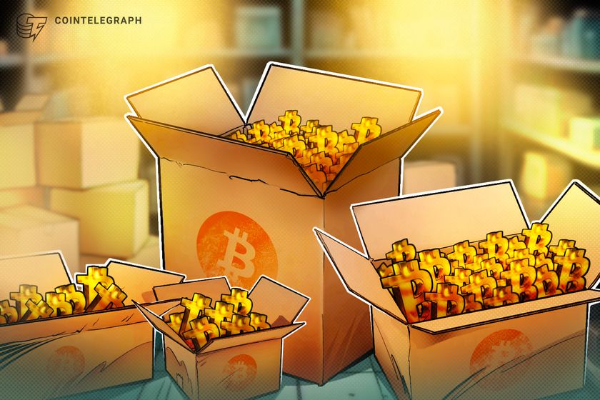 Bitcoin accumulation trends strengthen as realized losses near .8B