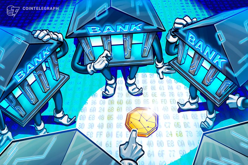 Crypto regulatory clarity matters more for banks, ex-CFTC chief says