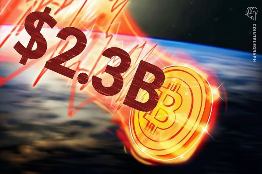 Bitcoin loses .3B in biggest crash since 2021 as capitulation intensifies: Analyst
