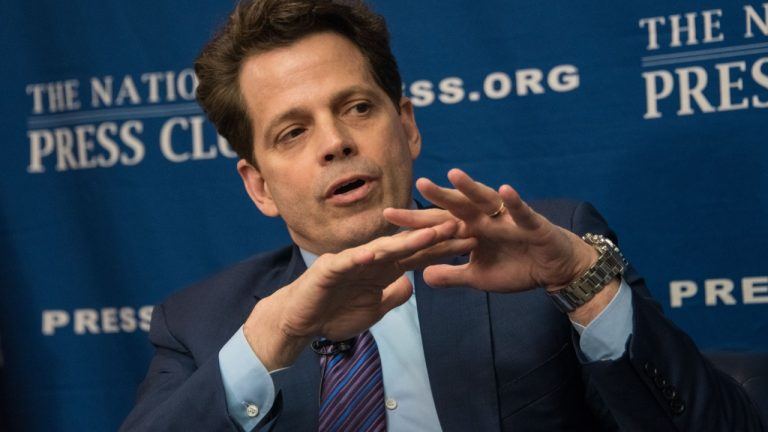 Scaramucci Backs BTC Above 0K as Bear Phase Nears End
