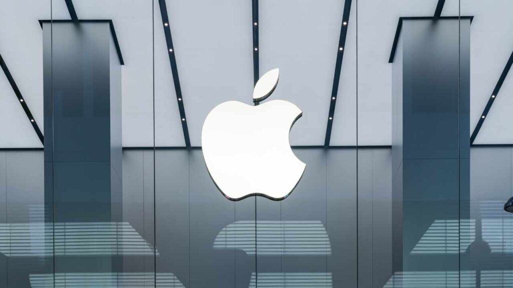 Coinbase CEO Says Apple’s Crypto Policy Raises ‘Potential Antitrust Issues’