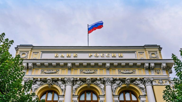 Sberbank Sees Russian Legal Crypto Trading Hitting B in Year One