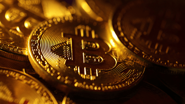Bitcoin Price Watch: Consolidation Continues—But Not for Long