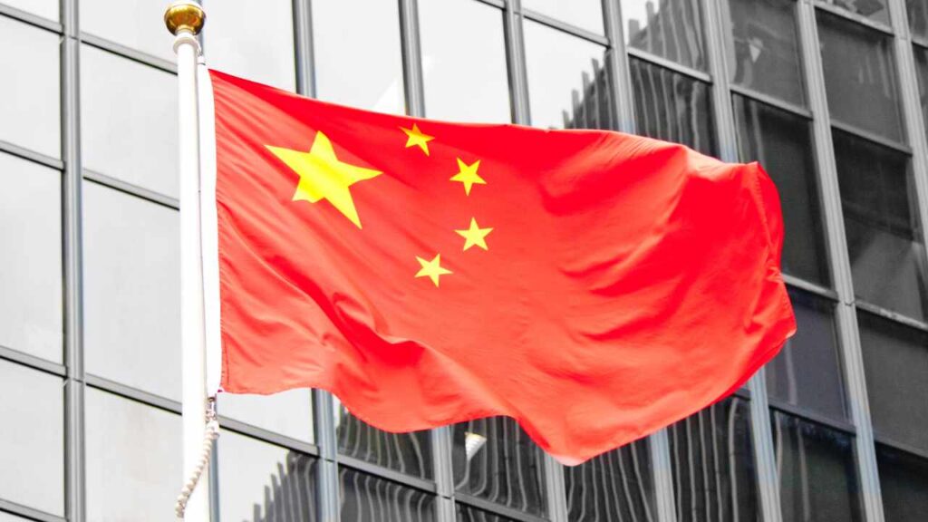 Chinese State-Run Media Warns About Bitcoin’s Price Falling to Zero as Regulators Issue Fresh Crypto Warning