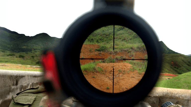 What Is a Crypto Sniper? Inside the High-Speed Traders Dominating Meme Coin Launches