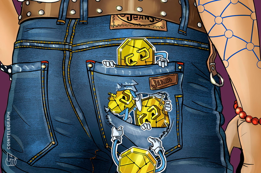 Binance founder CZ’s fortune gets slashed B, while SBF is still at alt=