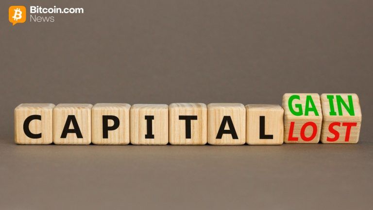 Fidelity Leads 3M Bitcoin ETFs Loss as Solana Funds Add M