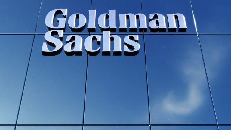 Goldman Sachs Predicts Gold Will Hit ,900 by Year-End