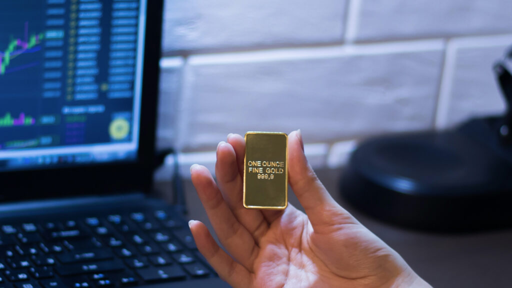 Price of Gold Spikes Over ,060 per Ounce While Risk Assets Continue to Capitulate