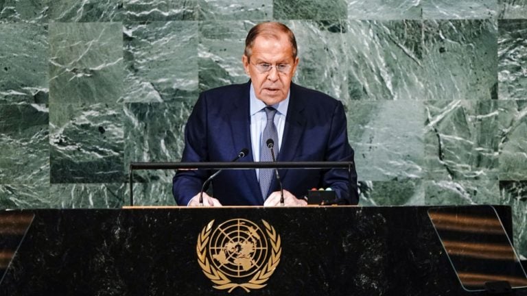 Russian Foreign Minister Sergey Lavrov States De-Dollarization ‘Can No Longer Be Stopped’
