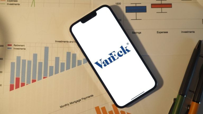 Vaneck: Bitcoin’s Correction May Be Ending as 8 of 12 Signals Fire