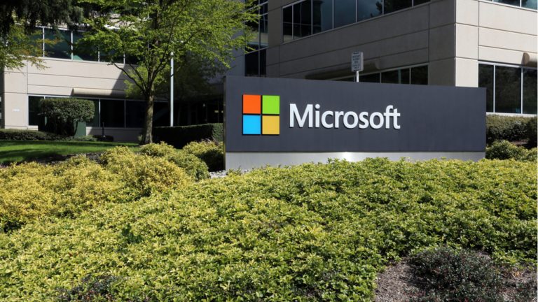 Microsoft Working to Bridge Its Services With the Metaverse