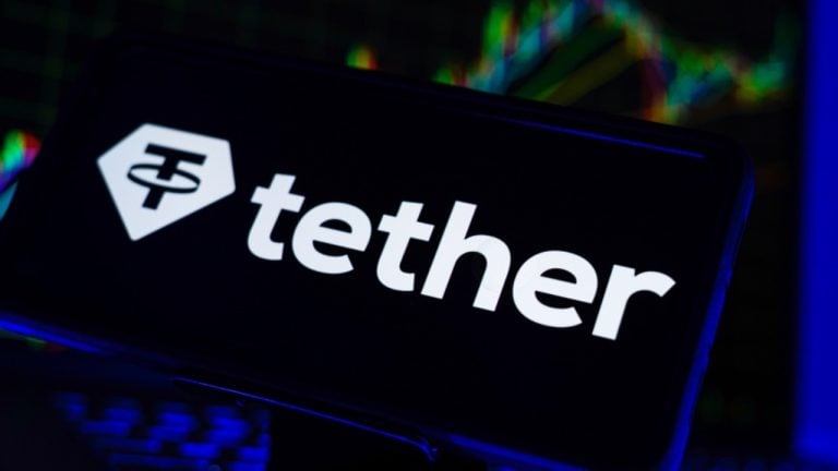 Tether Sheds .5 Billion in USDT Supply as Stablecoin Turnover Hits a Record Pace